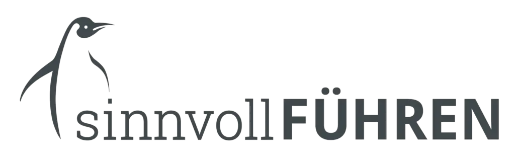 Logo von sinnvollFÜHREN - zeigt einen Pinguin und den Schriftzug sinnvollFÜHREN